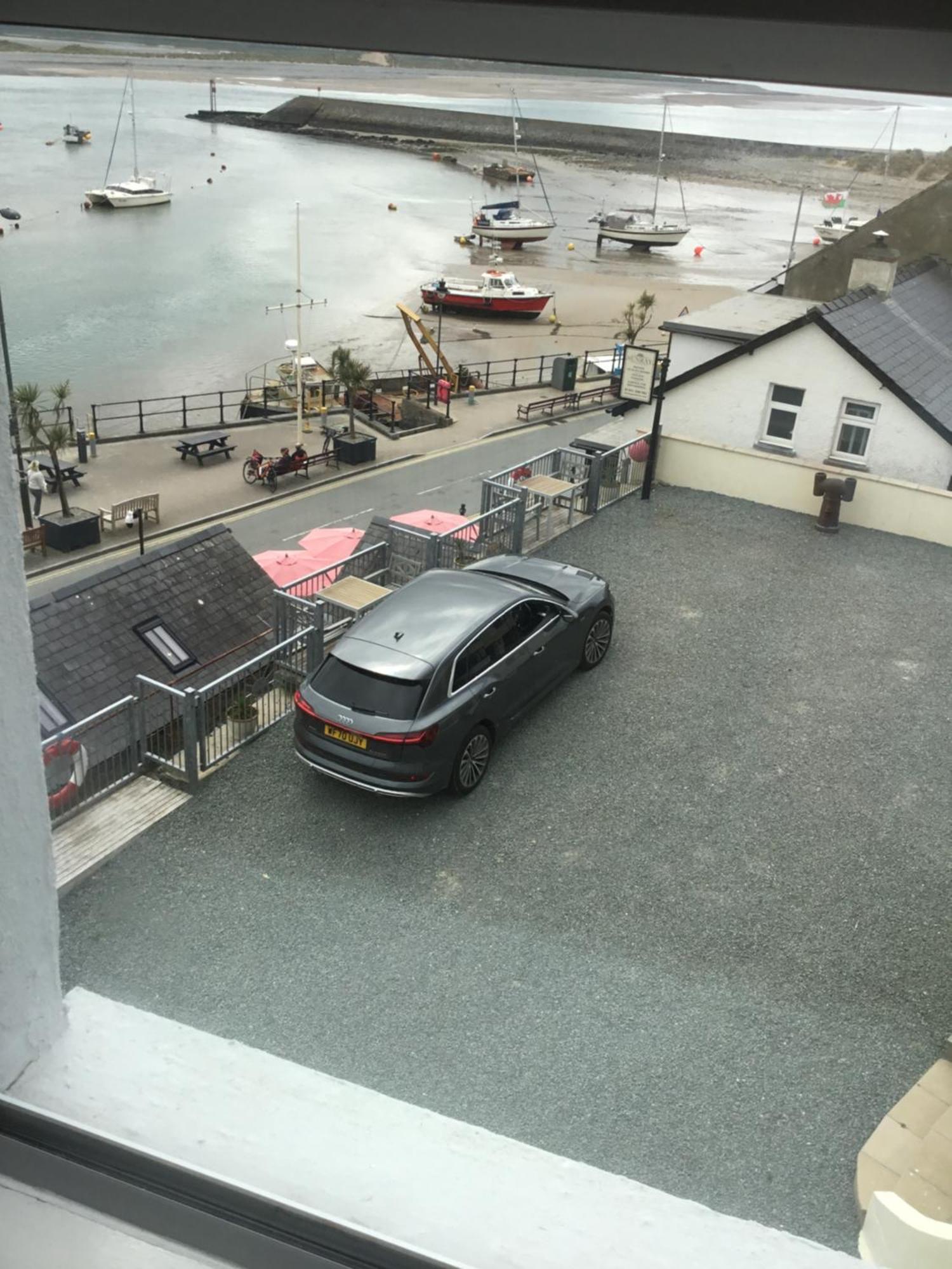 巴茅思Harbour House别墅 外观 照片